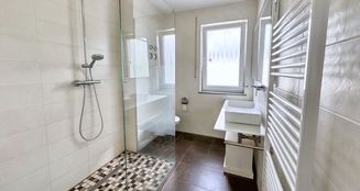 von_poll_real_estate_property_25122098_image_4