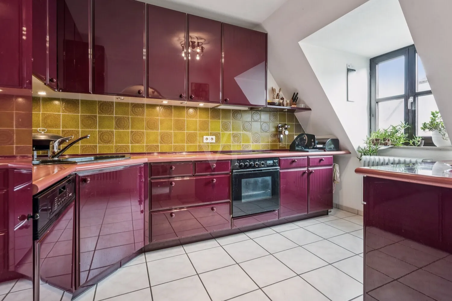 Exklusive Maisonette-Wohnung – vielseitig nutzbar und großzügig geschnitten