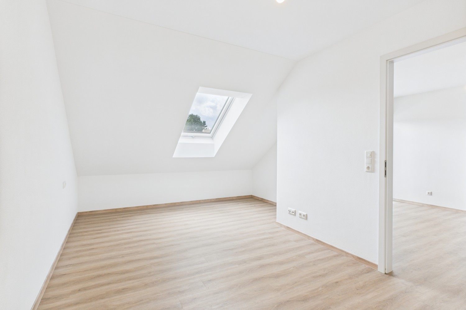 Barrierefrei mit Komfort – 2-Zimmer-Wohnung im Betreuten Wohnen in Wehringen