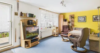 von_poll_real_estate_property_25122119_image_2