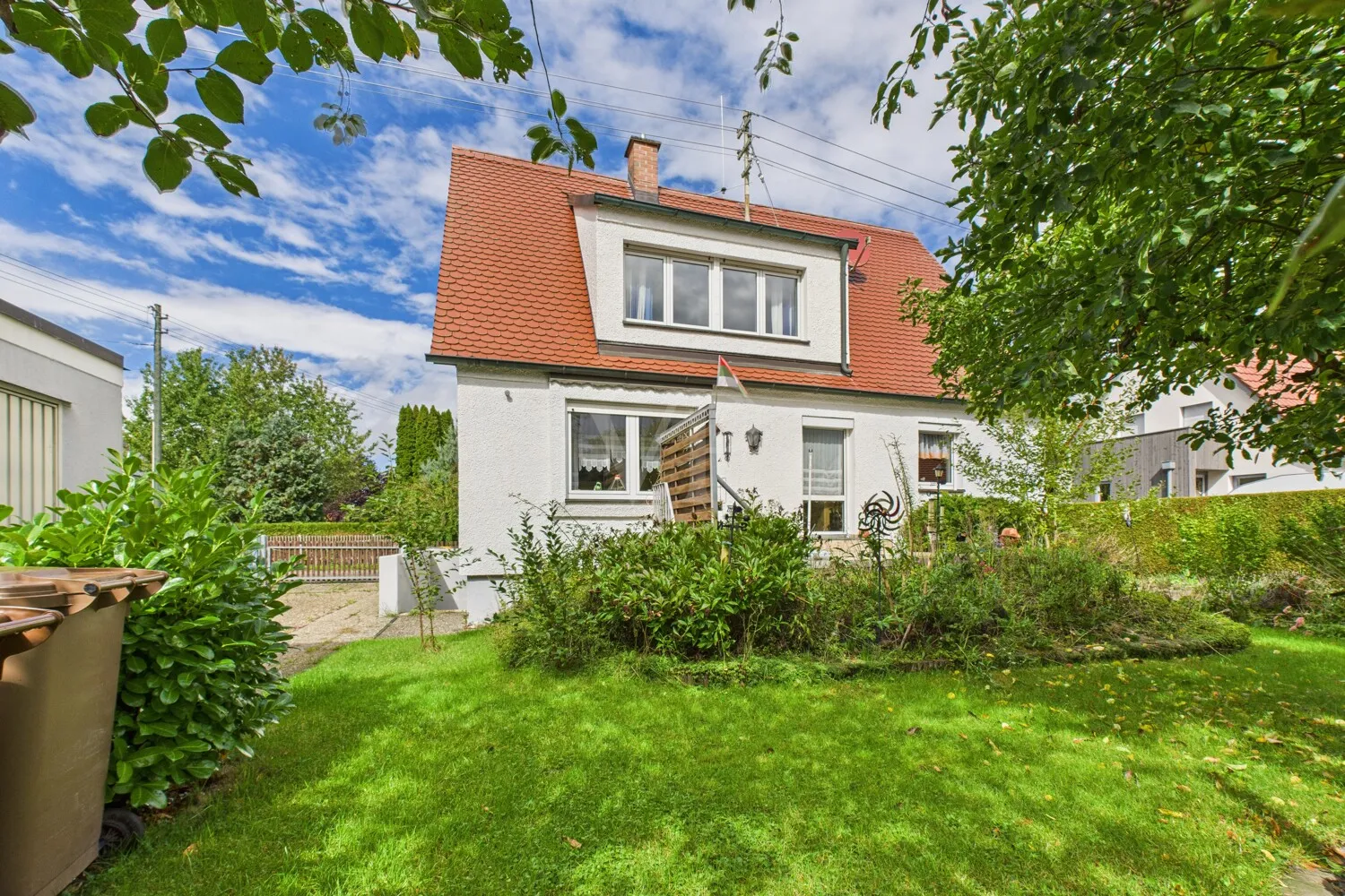 Sofort bezugsbereit - gemütliches Einfamilienhaus auf einem großen Grundstück