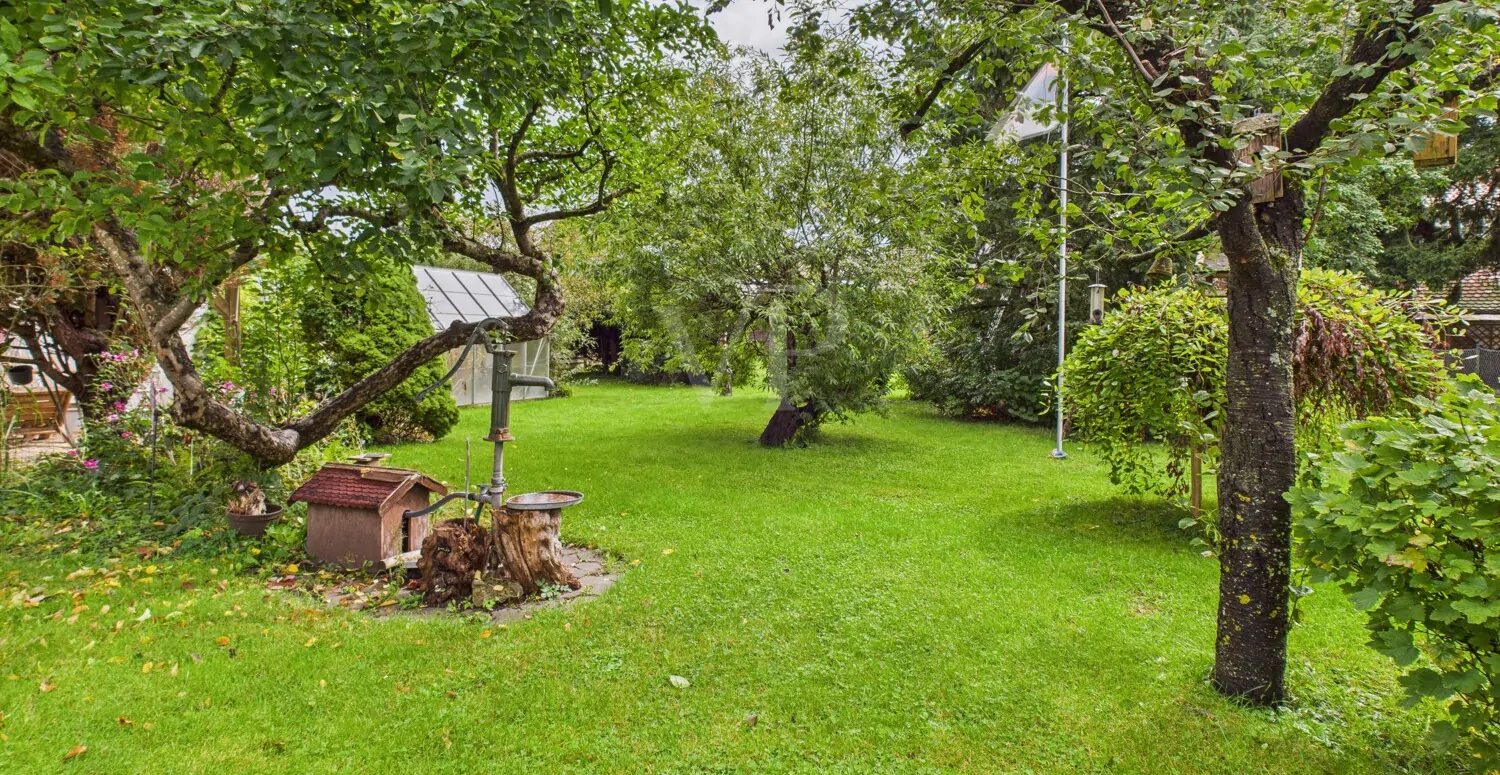 Gemütliches Einfamilienhaus auf einem großen Grundstück