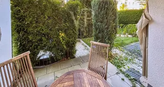 von_poll_real_estate_property_25122121_image_0