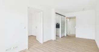 von_poll_real_estate_property_25122102_image_4