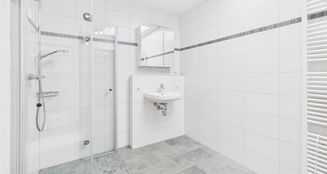von_poll_real_estate_property_25122102_image_8
