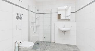 von_poll_real_estate_property_25122102_image_7