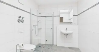 von_poll_real_estate_property_25122102_image_7