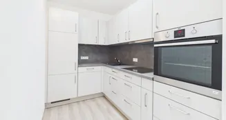 von_poll_real_estate_property_25122102_image_6