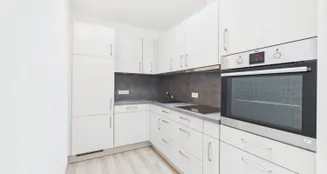 von_poll_real_estate_property_25122102_image_6