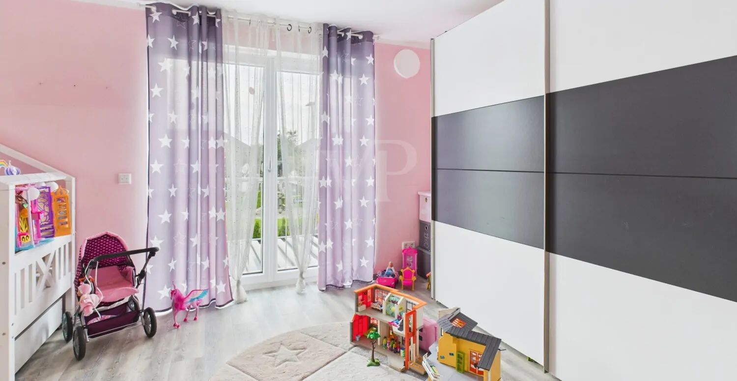 Moderne Doppelhaushälfte in beliebter, ruhiger Lage