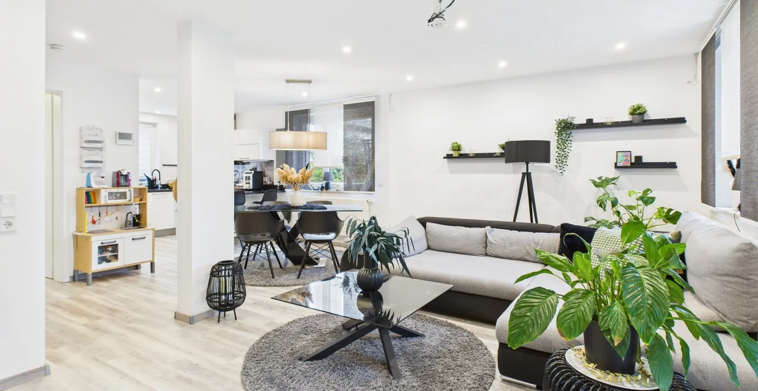 Moderne Doppelhaushälfte in beliebter, ruhiger Lage