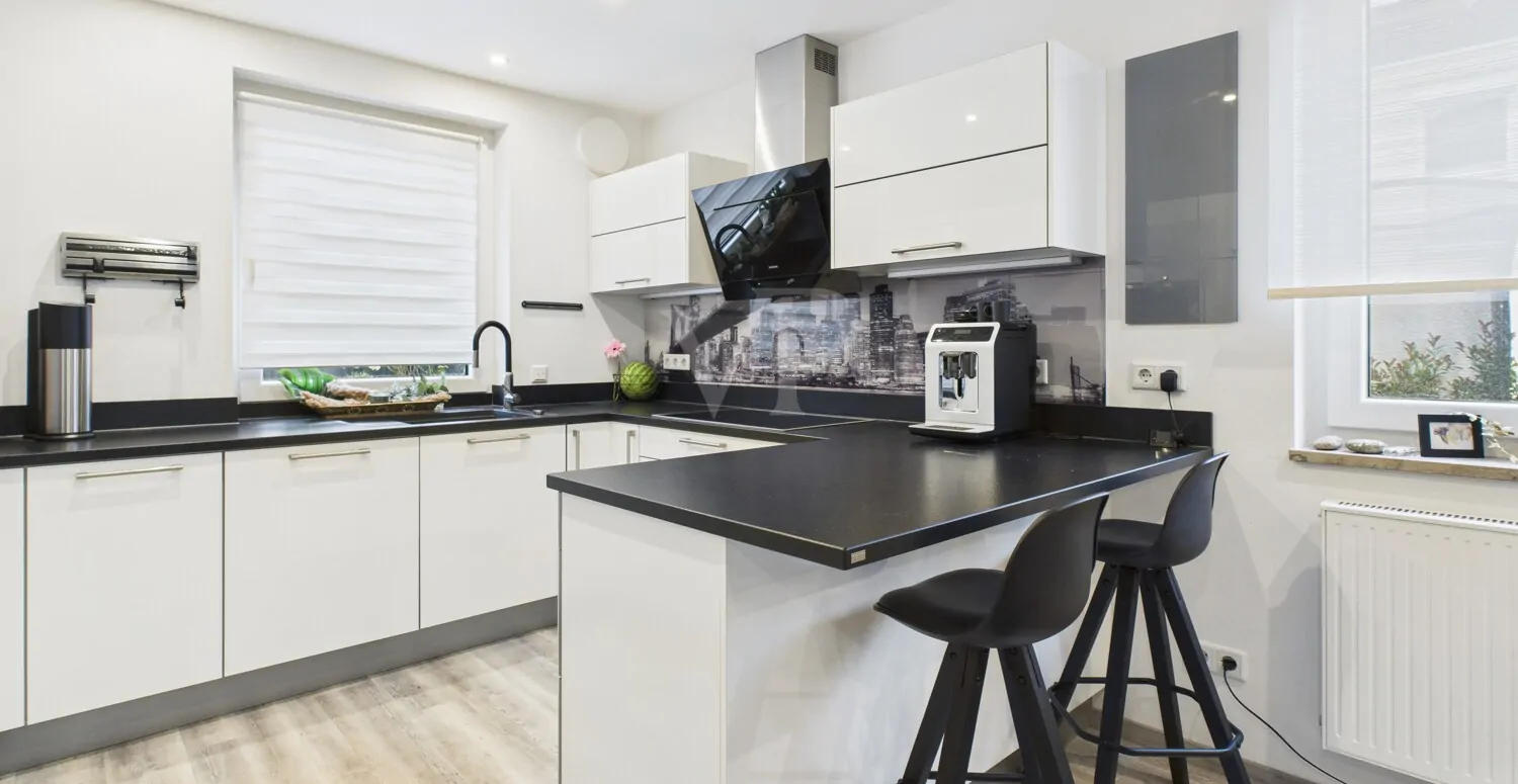 Moderne Doppelhaushälfte in beliebter, ruhiger Lage