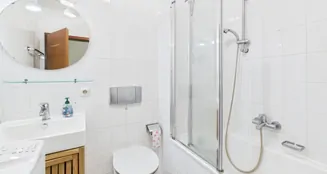 von_poll_real_estate_property_25122131_image_3