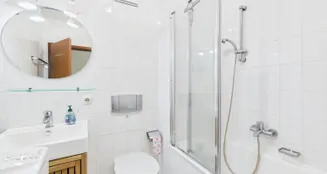 von_poll_real_estate_property_25122131_image_3