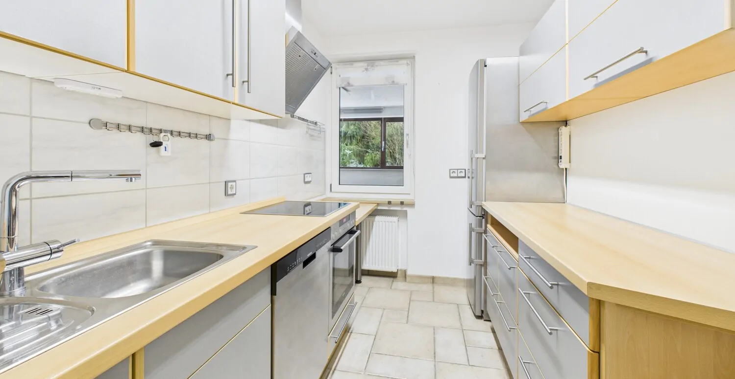 Ruhige 3-Zimmer-Wohnung mit Wintergarten inkl. Tiefgaragenstellplatz