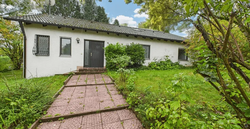 Attraktives Einfamilienhaus in Diedorf – Helles, großzügiges und gepflegtes Wohnen