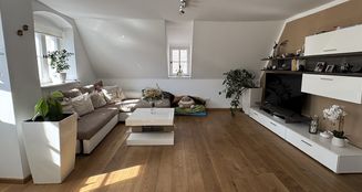 von_poll_real_estate_property_25122118_image_1