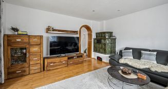 von_poll_real_estate_property_25122138_image_3