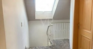 von_poll_real_estate_property_25122125_image_7