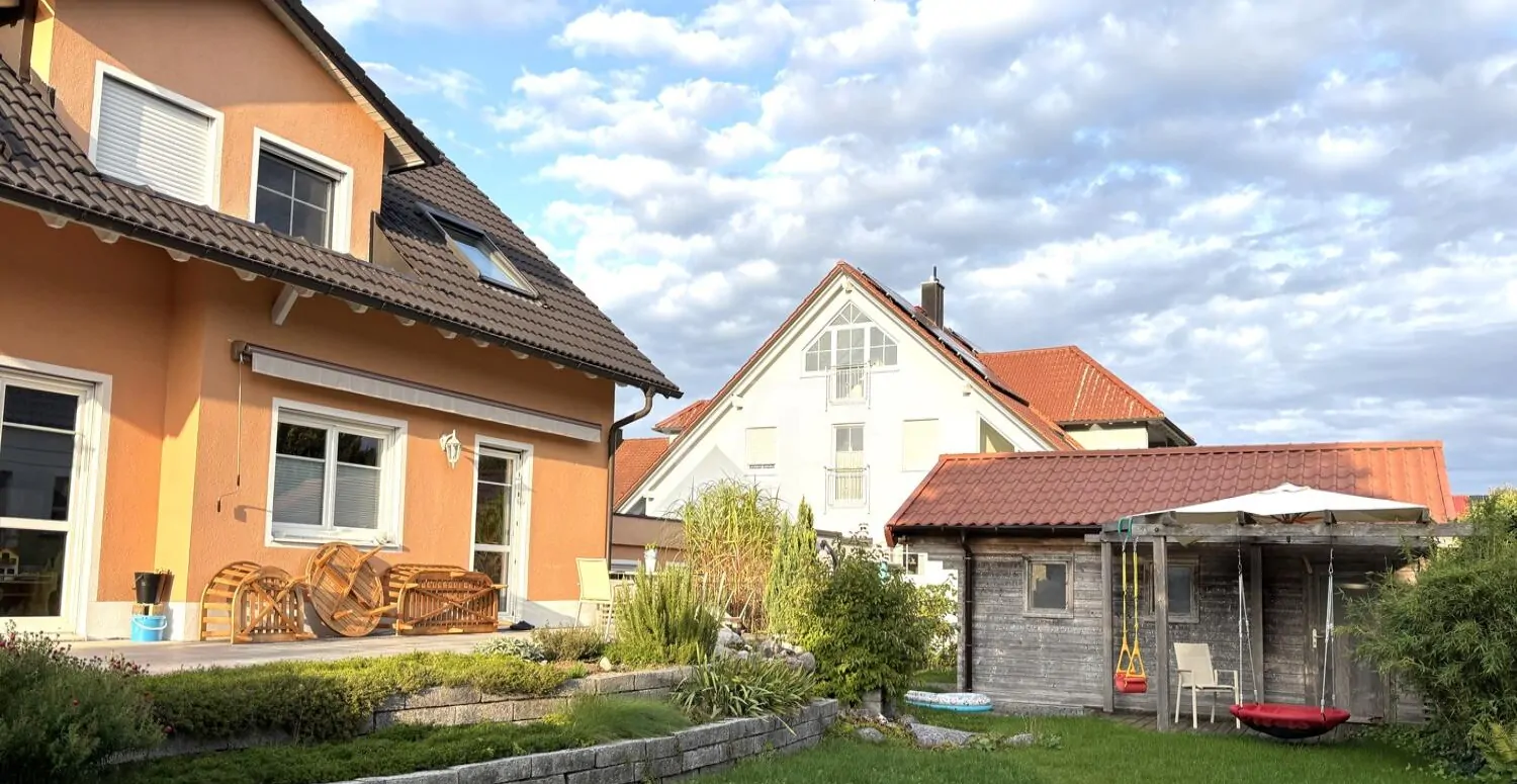 Großzügiges Wohnen in guter Nachbarschaft