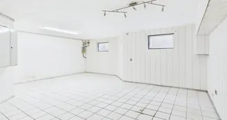 von_poll_real_estate_property_25122139_image_6