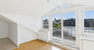 von_poll_real_estate_property_25122129_image_0