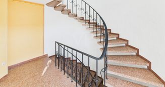 von_poll_real_estate_property_25122129_image_8