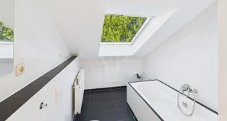 von_poll_real_estate_property_25122129_image_7