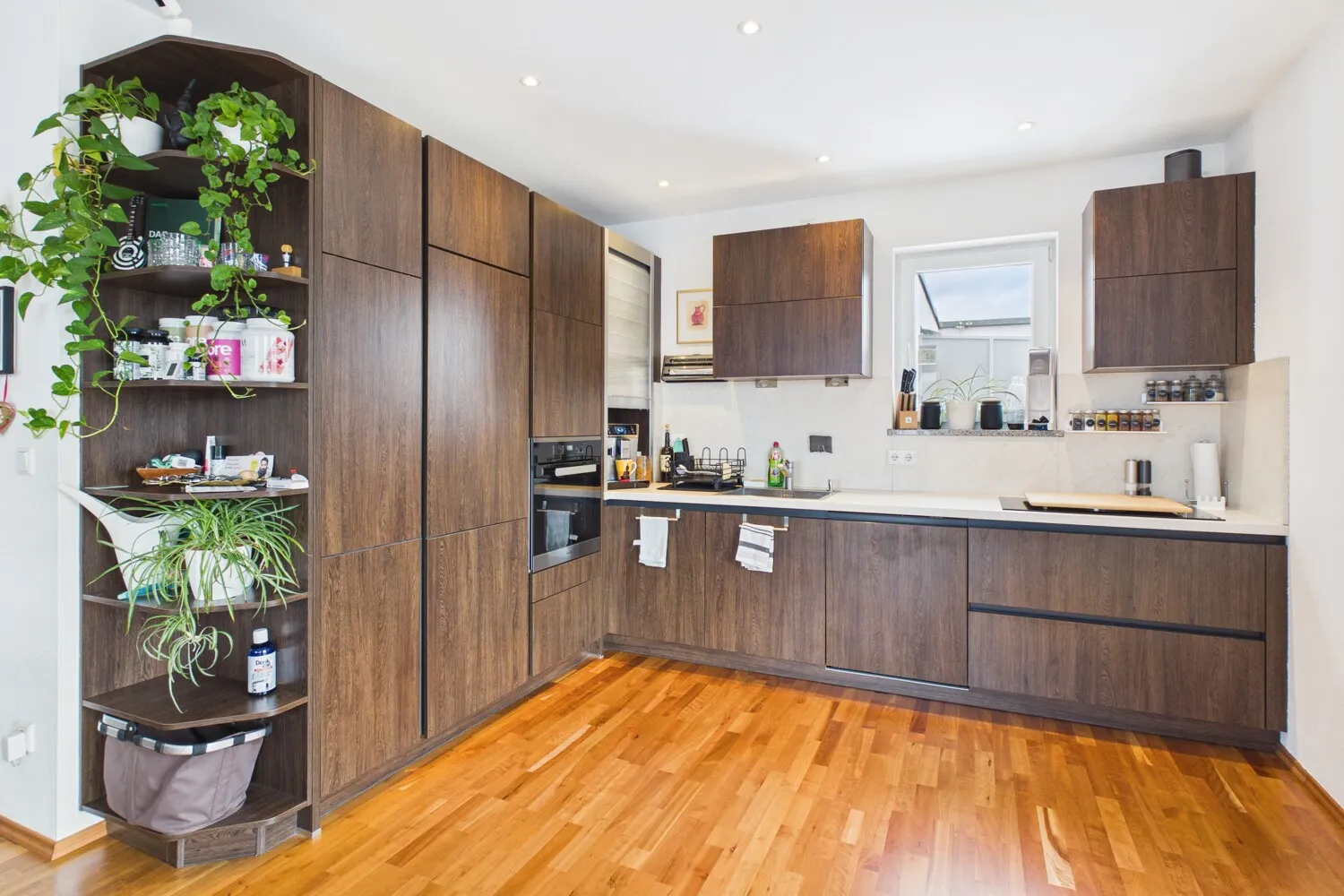 Barrierefreies Penthouse mit energieeffizienter Bauweise und großzügiger Dachterrasse in ruhiger Wohnlage