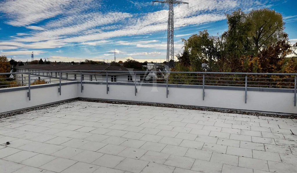 Lichtdurchflutete Maisonette mit Wintergarten und großzügiger Dachterrasse
