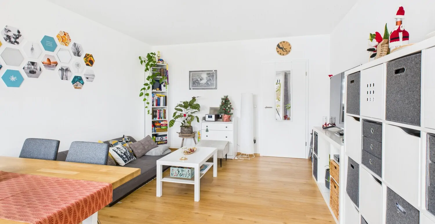 Attraktive Kapitalanlage: Kernsanierte 2-Zimmer-Wohnung mit Tiefgarage