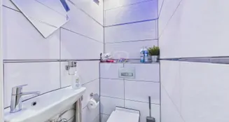 von_poll_real_estate_property_25122147_image_7