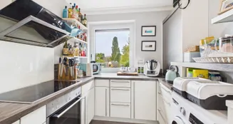 von_poll_real_estate_property_25122147_image_8