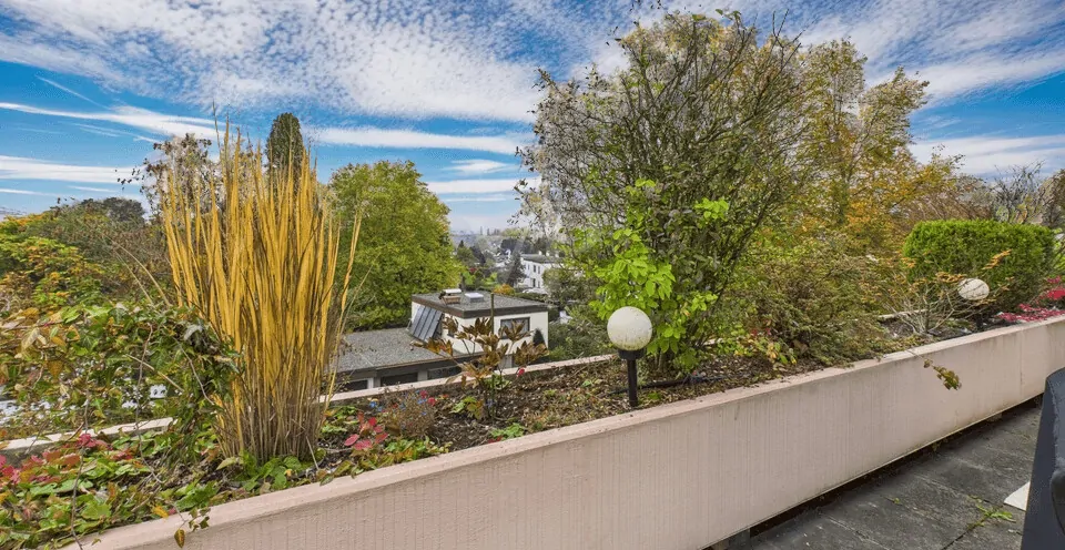 Lichtdurchflutetes Penthouse in begehrter Lage