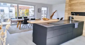 von_poll_real_estate_property_25122146_image_1