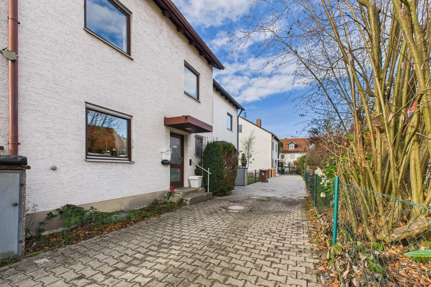 Raum für neues Familienleben - Doppelhaushälfte mit Garten