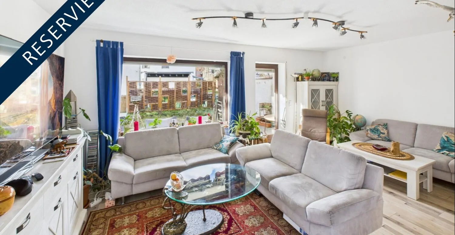 RESERVIERT: Raum für neues Familienleben - Doppelhaushälfte mit Garten