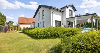 von_poll_real_estate_property_25122162_image_2