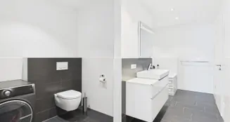 von_poll_real_estate_property_26122008_image_6