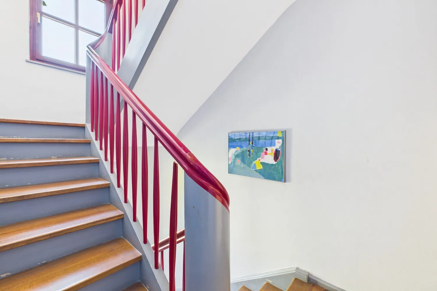 Urbanes Leben am Schäfflerbach mit Balkon und Gestaltungspotenzial