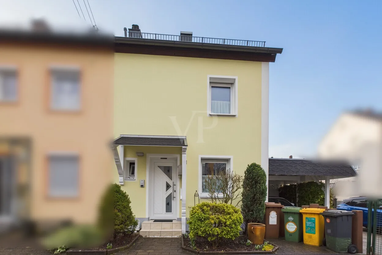 RESERVIERT: Modernisiertes Reiheneckhaus mit Kamin, Garten und hoher Wohnqualität