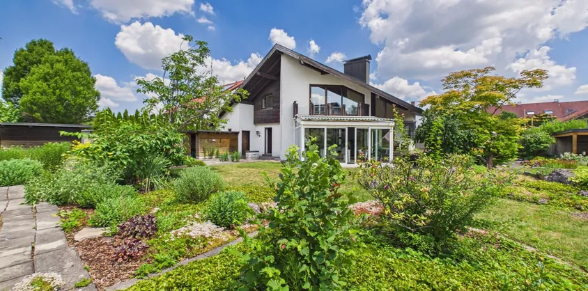 von Poll Immobilien GmbH