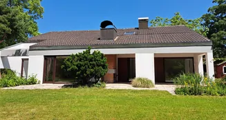 von_poll_real_estate_property_25122117_image_1