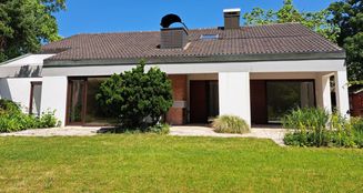 von_poll_real_estate_property_25122117_image_0