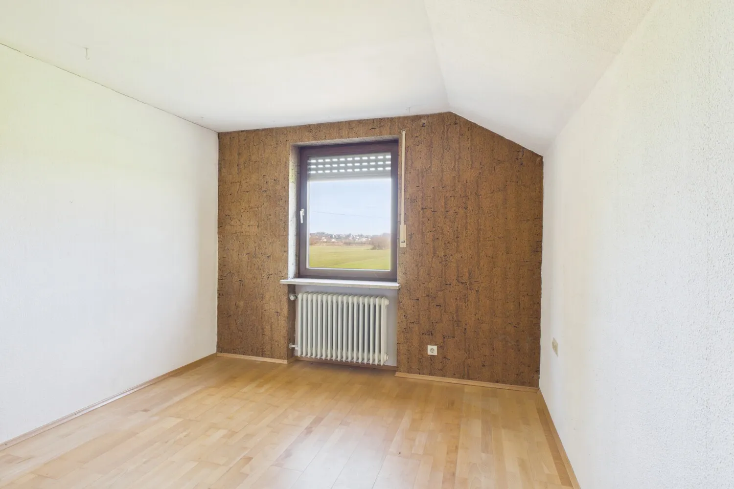 RESERVIERT: Einfamilienhaus in ruhiger Lage mit Wintergarten und Feldblick