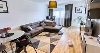 von_poll_real_estate_property_25122101_image_1