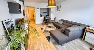 von_poll_real_estate_property_25122101_image_0