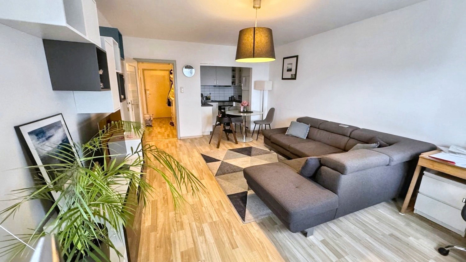 Ruhiges Wohnen mit Balkon und Ausblick