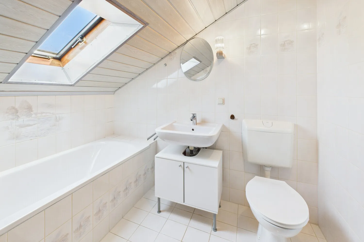 RESERVIERT: Ruhig und familienfreundlich wohnen in großzügiger Doppelhaushälfte