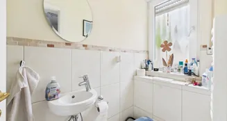 von_poll_real_estate_property_25122055_image_6